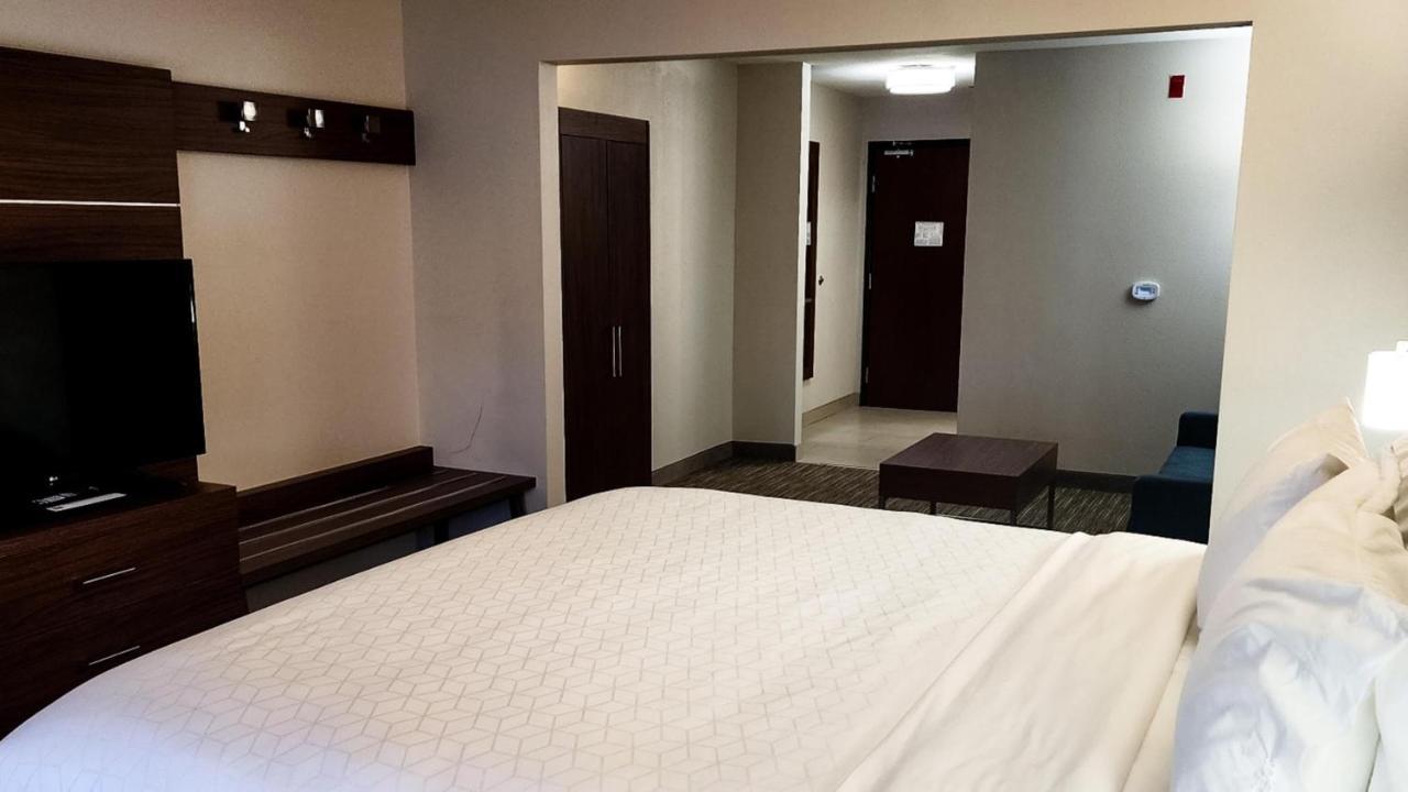 Holiday Inn Express Hotel & Suites Chicago South Lansing By Ihg Экстерьер фото