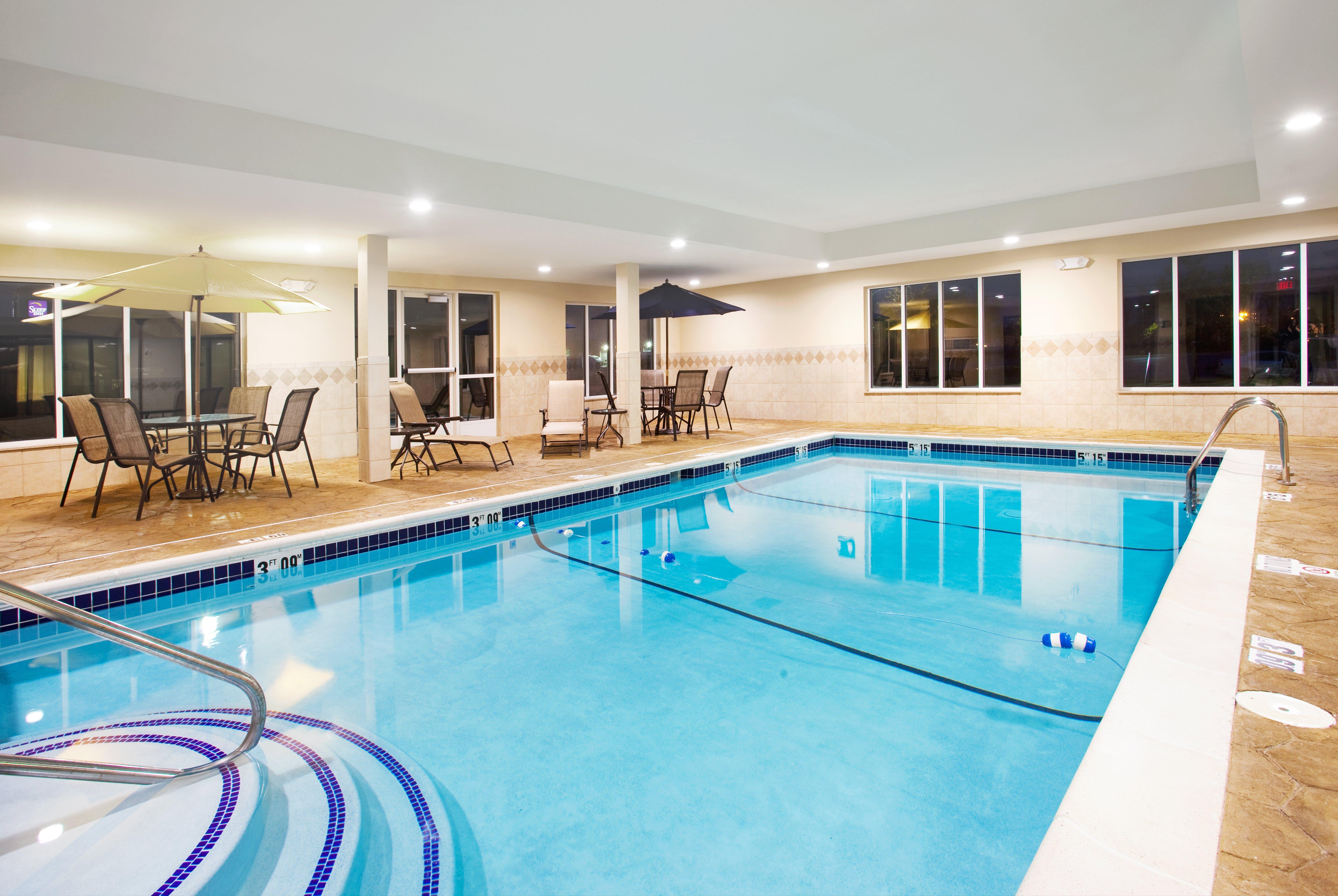 Holiday Inn Express Hotel & Suites Chicago South Lansing By Ihg Экстерьер фото
